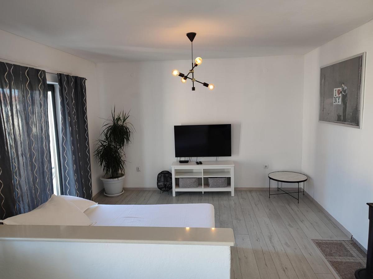 Apartment Luka Tučepi Eksteriør bilde